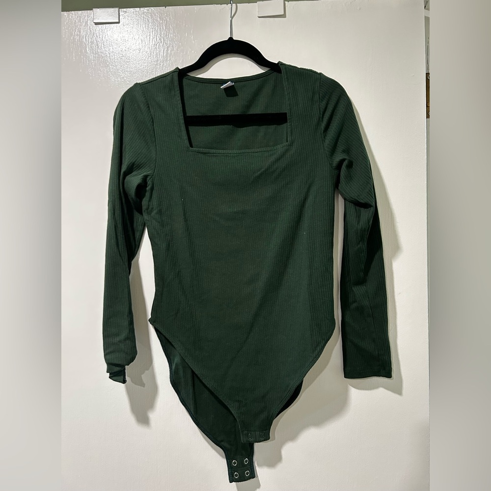 Square neckline bodysuit